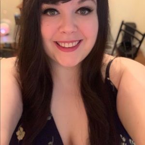 Meet your Posher, Tiffany